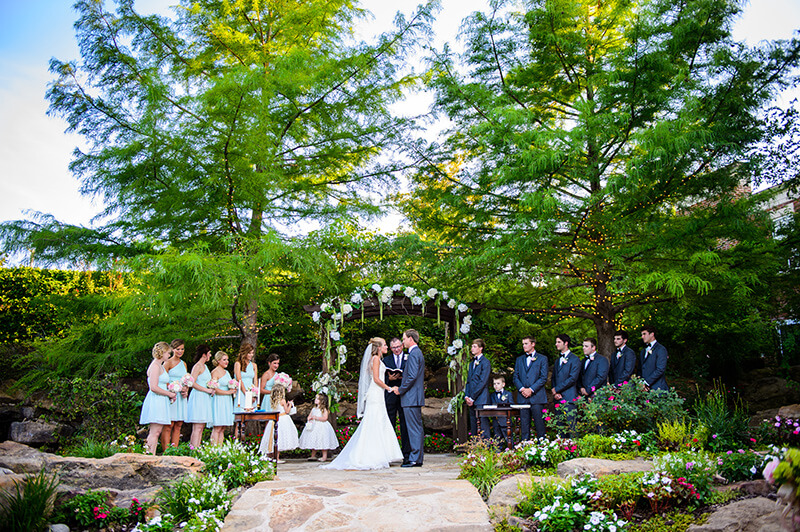 Tara Newton - Garden Weddings